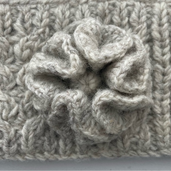 Erin Knitwear Crochet Headband - Picture 6 of 10